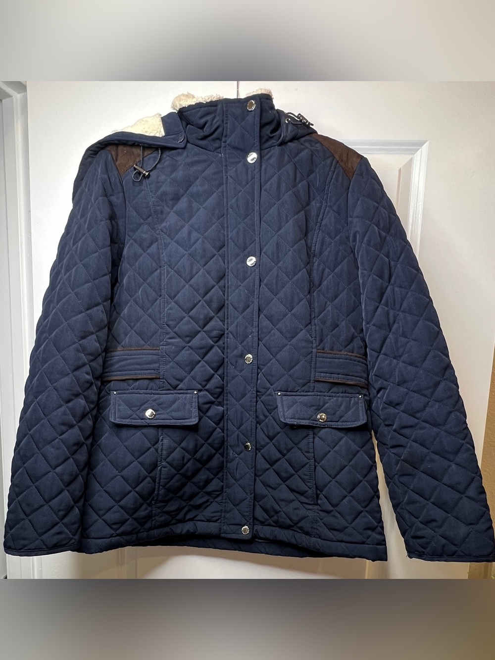 Laundry by Shelli Segal Navy Quilted Jacket with Faux Fur Hood Large Barn Jacket
